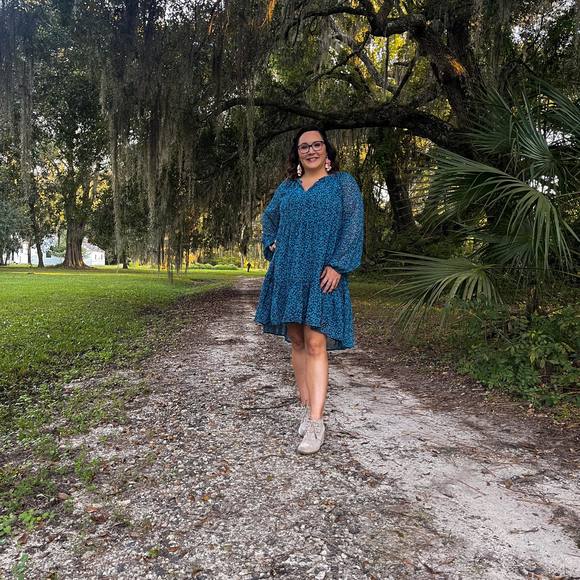waltermagic1's tweet photo. So good I had to share! Check out all the items I'm loving on @Poshmarkapp #poshmark #fashion #style #shopmycloset #windsor #meettheposher: https://t.co/e66pUYbSaK https://t.co/Bx3162FU2r