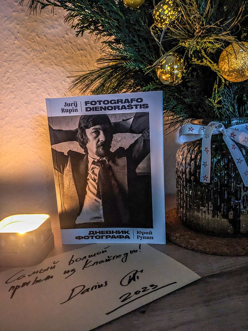 The New Year surprises continue. A wonderful book by Yuriy Rupin was sent today. It is a landmark book for the history of the Kharkiv Photography School. Thanks to initiators and directors of this publication Darius Vaichekauskas and Sergey Lebedinsky