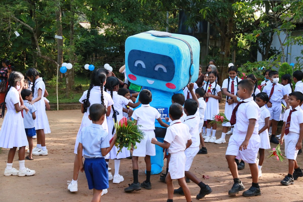 CSCECNEWS's tweet image. A gift before the new school year. Recently, CSCEC donated a batch of school, cultural and sports supplies for teachers and students of Maradankadawala Village Primary School in North Central Province, Sri Lanka. #CSCECinAction #donation #srilanka @CscecSlk