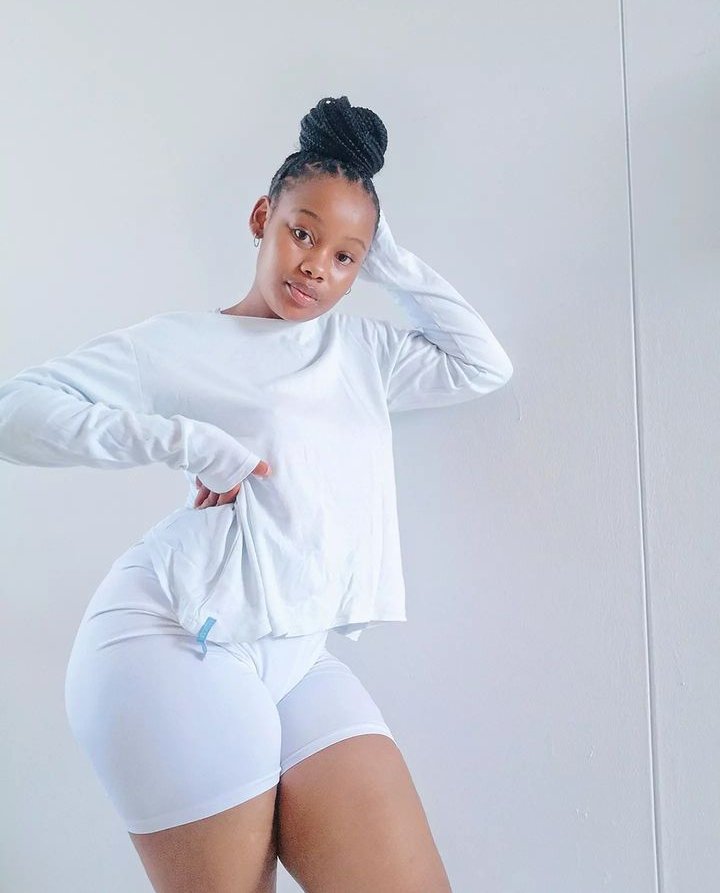 💞Nyie wanaume nyie atakae ritweet tweet zangu kumi unaugwa group bure tena group la whatsap la utamu wa bao la mkundu group lina malaya wauza kuma wabichiii wanachipukia kufirwa💞