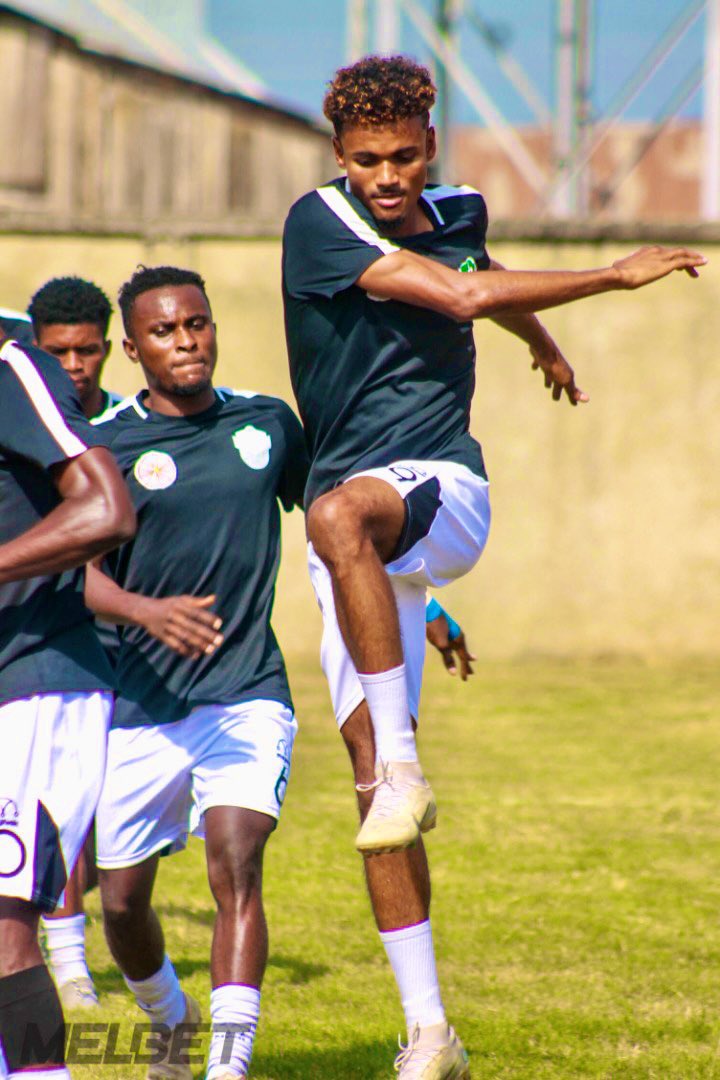 william_vandijk's tweet photo. We again tomorrow at the Accra Sports Stadium 🏟️ against Legon Cities FC. #stillbelieve ☝️ #vandijk9 #goalEngineer⚽️⚙️ https://t.co/Gab9YYhxkl