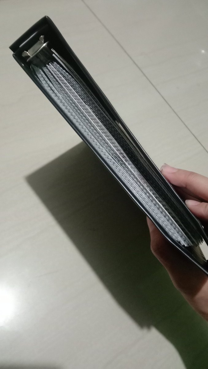 made_bytine's tweet photo. Yey! Nagawa ko na din ng tama. Bagong bahay ng mga pcs q. Hahaha A5 binder from Oddinary Album. Hihihi
#straykids #A5binder #kpopalbum #oddinary https://t.co/9jEL7w31jV