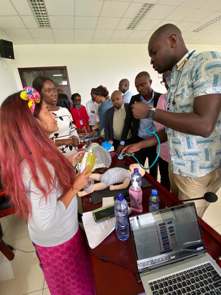 Formation sur la prise en charge des Urgences Obstétricales: Aucune femme ni enfant ne devrait décéder lors de la grossesse ou de l’accouchement.

#AMURDC: Soins d’urgence pour tous en RDC

J2: 10 Janvier 2023