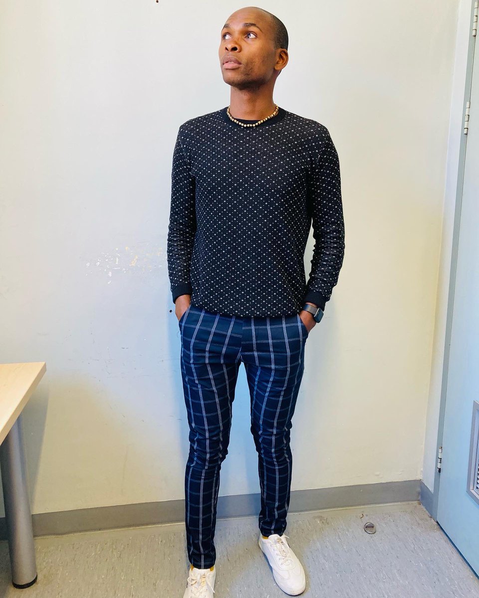 AdvanceSimango's tweet photo. The problem starts when you have to pick content to post.
#mundau #princeofchipinge #chipingeboy #mundau #content https://t.co/UzO0CbNa8r