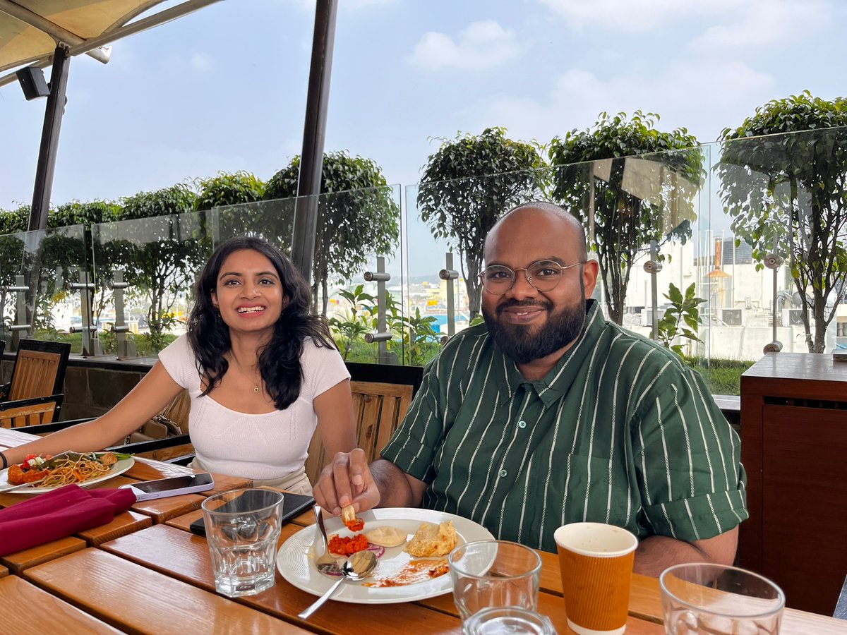 Clink, clink🥂Thanks for making it to the DesignUp New Year Brunch! There was eating, talking, laughing, more eating - whew! What a way to kick off the new year with the #DesignUp fam🧡

Stay tuned for many more meet-ups in 2023. Let's keep the new year momentum going🚀