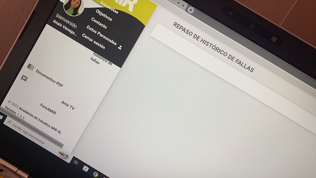 Esto es surrealista <a href="/academiamir/">Academia AMIR</a>