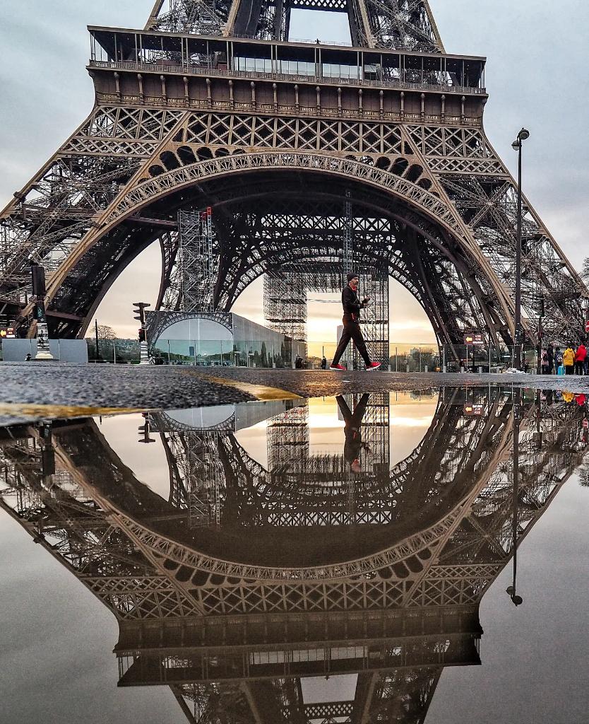 Reflet parisienne

_______
@LaTourEiffel @ParisJeTaime @Paris @QueFaireAParis @ParisBouge @vivreparis @VivreParis_ @le_Parisien @parisvisites @ParisZigZag @visitparisreg @VisitParisIdf @ParisExplore #paris #toureiffel #eiffeltower #france @monument #streetphotography #Photo