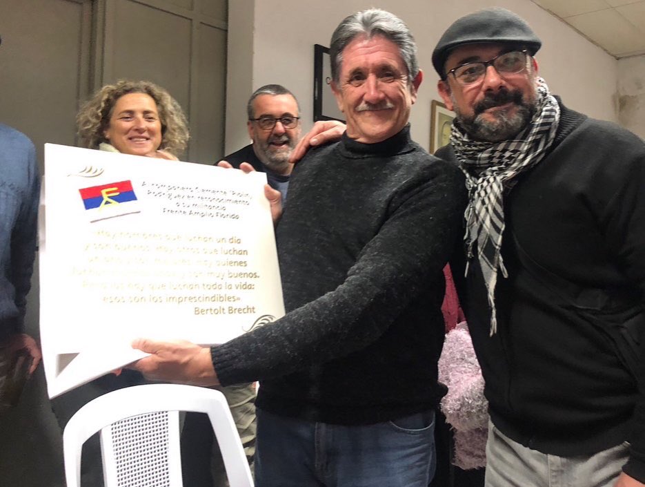 🖤 Falleció un compañero de todas las horas: Clemente (Piolín) Rodriguez. “Hay hombres que luchan un día y son buenos. Hay otros que luchan un año y son mejores. Hay quienes luchan muchos años, y son muy buenos. Pero hay los que luchan toda la vida: esos son los imprescindibles.”