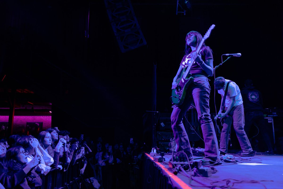 europe what songs do u want to hear?
beabadoobee.com/tour/ 
📷 Michael Cully