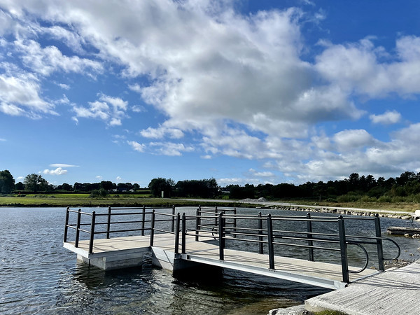 visitoffaly's tweet photo. Cloghan Wetland is a great location for a tranquil walk, with a 3.5km pathway taking you around the lake, along the wetlands and through the open birch-willow woodland.
Find info at https://t.co/Kjg7uDpJjb
#offalywalks #Offaly #visitoffaly https://t.co/72gvDAcuw2