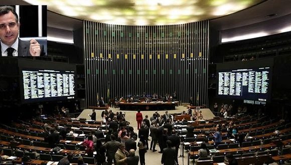 EjtoOccidental's tweet image. El Congreso  acordó,por unanimidad,votar por el decreto de @LulaOficial ,quien determinó la intervención federal en el DF ante las invasiones ocurridas en las sedes del Congreso Nacional,el Supremo Tribunal Federal y el Palacio del Planalto.#NoAlGolpeEnBrasil   #TodosConLula