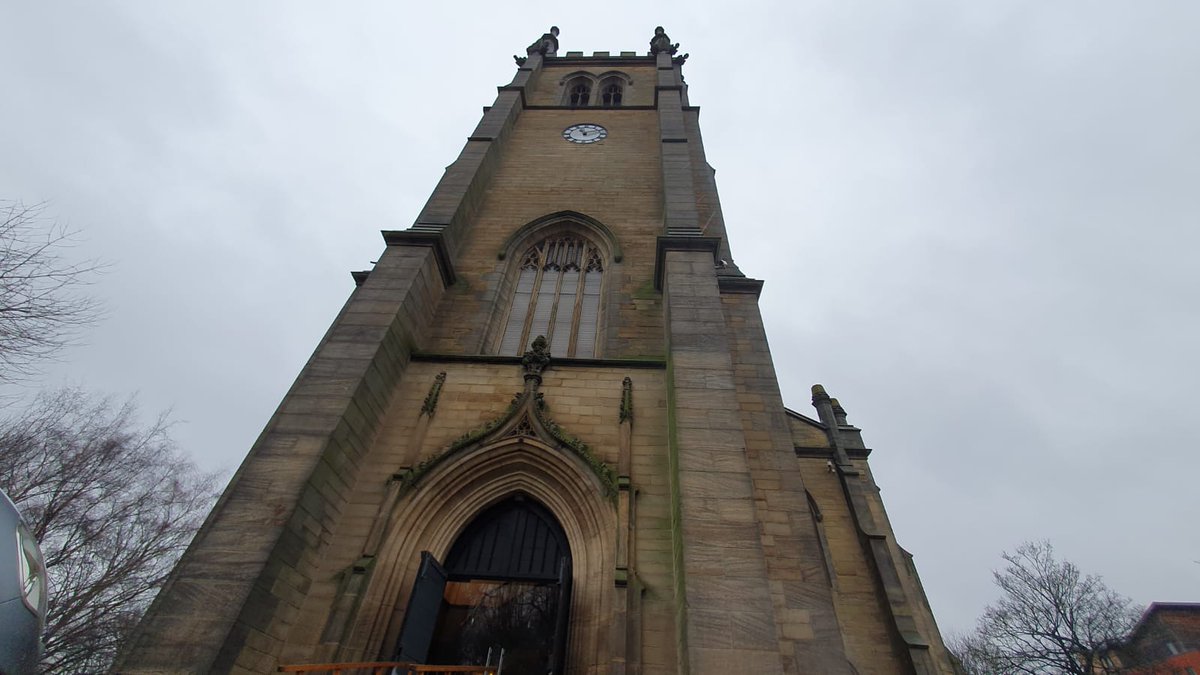 TCVGreenGymLds's tweet photo. The rain couldn't stop the 'Carry On Walking' group today! We visited @gatewayleeds, walking up from the city centre. We stopped in to learn a bit more about the Church and have a warming coffee and a break from the rain. #Walking #CommunityGroup #JoinInFeelGood #Leedswalks #rain https://t.co/EP7SFhLNjR