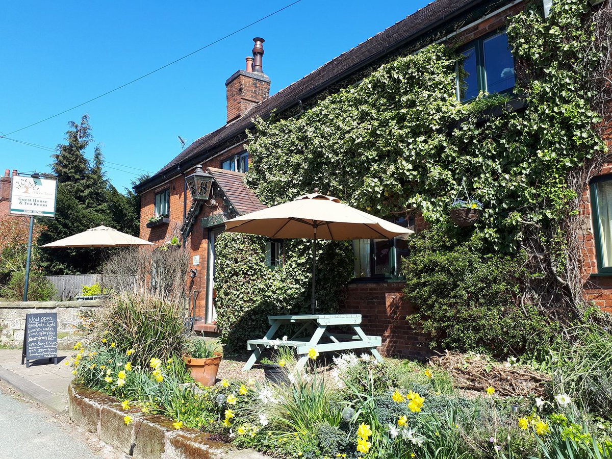 TheBBDirectory's tweet photo. Olive Tree offers high-quality accommodation with beautifully furnished rooms and comfy beds, perfect for a great night's sleep.
https://t.co/SwUoeEF5DY
#Accommodation #Travel #Stay #FullEnglishBreakfast #Relax #Family #Attractions #DaysOut #Stramshall #Uttoxeter #Staffordshire https://t.co/8PGZfE8wmF