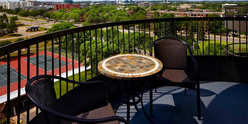 Durham_Apts_MN's tweet photo. ~Testimonial Tuesday~ "I really enjoyed living here. Nice residents, helpful staff, a good location and great amenities." - Karmen N. https://t.co/WzVLIBZCMN

#LoveWhereYouLive #RMKManagement #DurhamEdina https://t.co/c8XPC6ZGwe