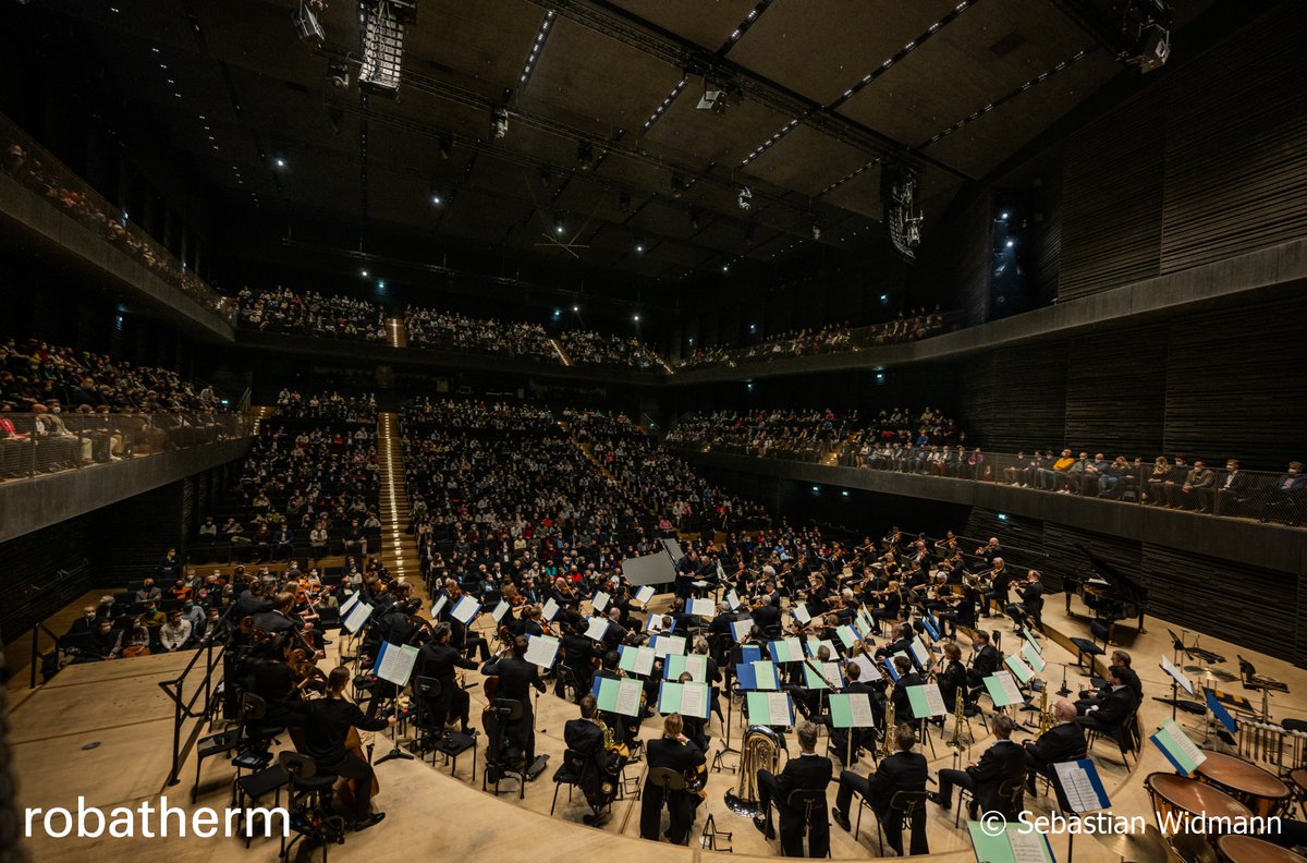 Especially for top musicians, the air quality is of great importance. Why? Markus Ambrosius answered that question in an interview 2022.  |  Für Top-Musiker spielt die Raumluft eine große Rolle. Wieso? Das beantwortete Markus Ambrosius 2022 im Interview. ow.ly/w0cw50MmvQl