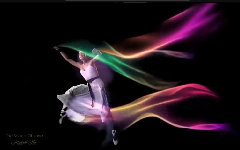 The Sound Of Love - Magical fly
youtu.be/RGGsFksITSM