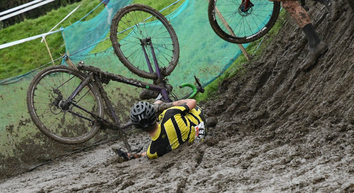 VeloUK's tweet photo. Memories of @cx_westmorland #2019 #cyclocross
British Cyclocross Championships #thatsentertainment #muddyell #faceplants #mudbaths
Entrylist: https://t.co/Zj4kQeSTN5 https://t.co/nInl6Hc24t