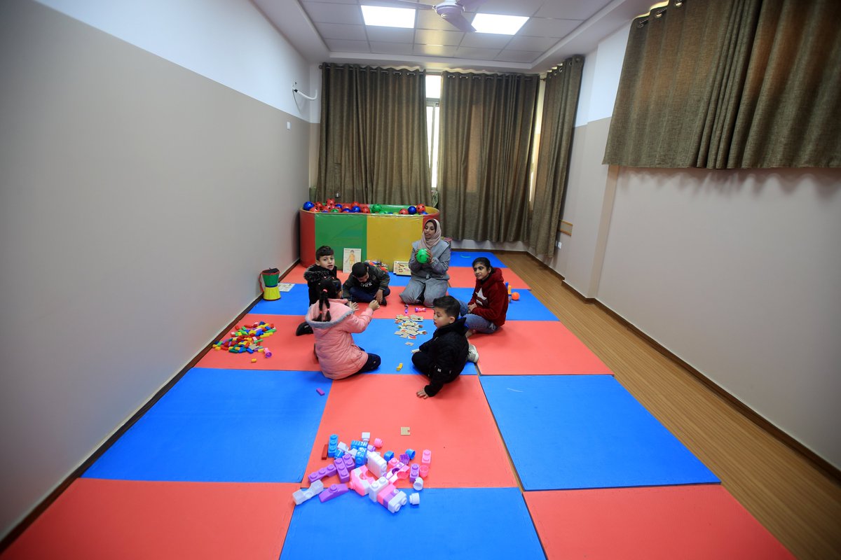 UNDPPalestinian's tweet photo. 🇩🇪 🇺🇳 #UNDP &amp; #Germany inaugurated today an additional floor at the Palestine Avenir for Childhood Foundation in Gaza
W/ $260K from Germany via #KfW, the lives of 1370 children with cerebral palsy will be positively impacted 👦🏻👧🏽

#LeaveNoOneBehind
#GlobalGoals https://t.co/wVLxGyKYbc