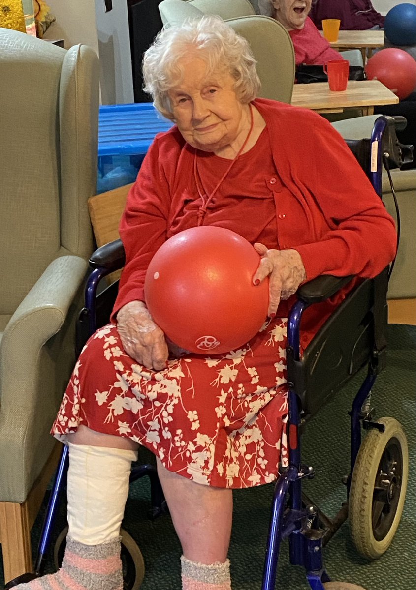 SportCare's tweet photo. What better way to celebrate your 100th birthday than a few seated exercises and a game of Boccia ahead of a trip to the pub and a sing a long. Very happy birthday to the wonderful Mary at @kewcaregroup Manor Cottage Care Home🎂🥂🎉 https://t.co/5x2Fk85z9D