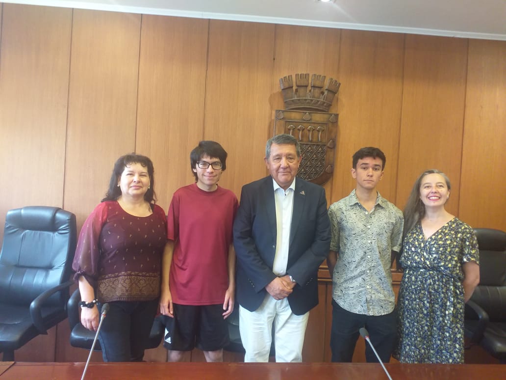 Felicitaciones a nuestros Puntajes Nacionales: 
Rene Marín e Ismael Cornejo. Alumnos de nuestro <a href="/ColegioSiria/">Colegio Siria Chile</a> desde Kínder.
Estuvimos en un desayuno con la Alcaldesa de Ñuñoa.