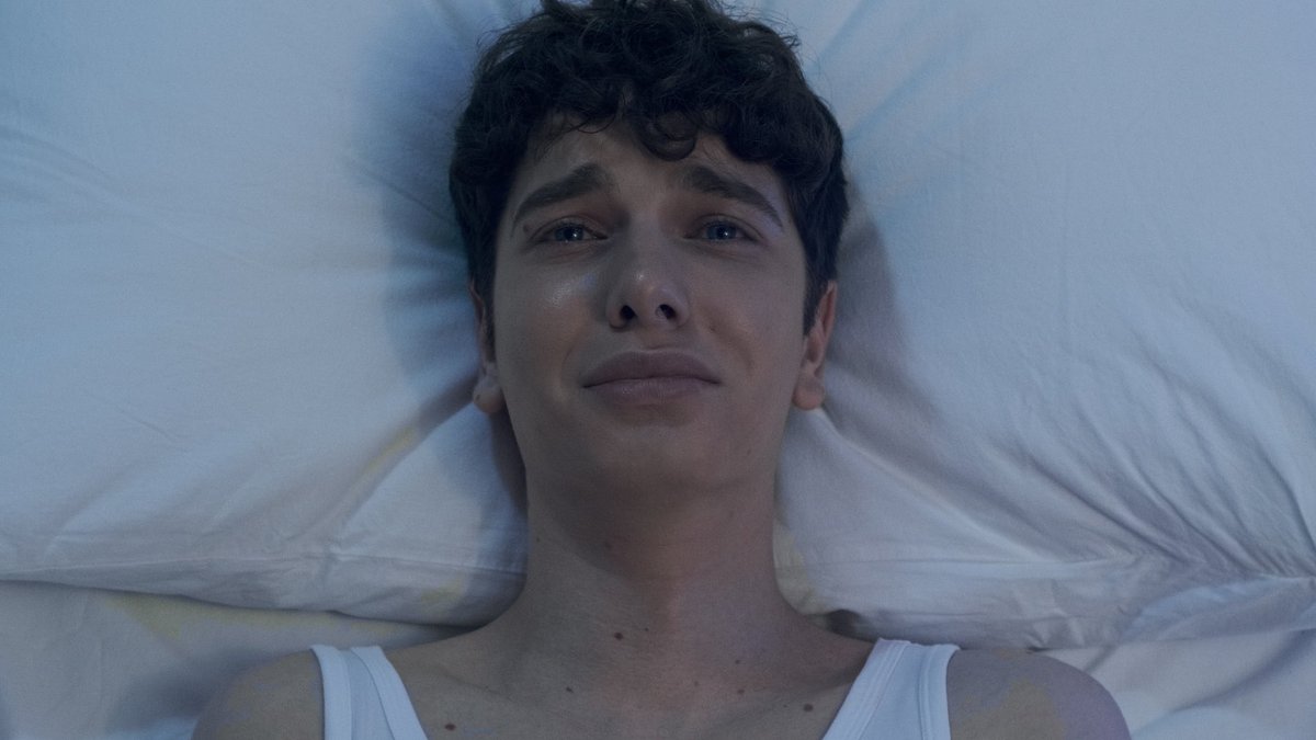 daviderenda's tweet photo. Stills dal cortometraggio “Rimanere”. https://t.co/SvBOUaTboz