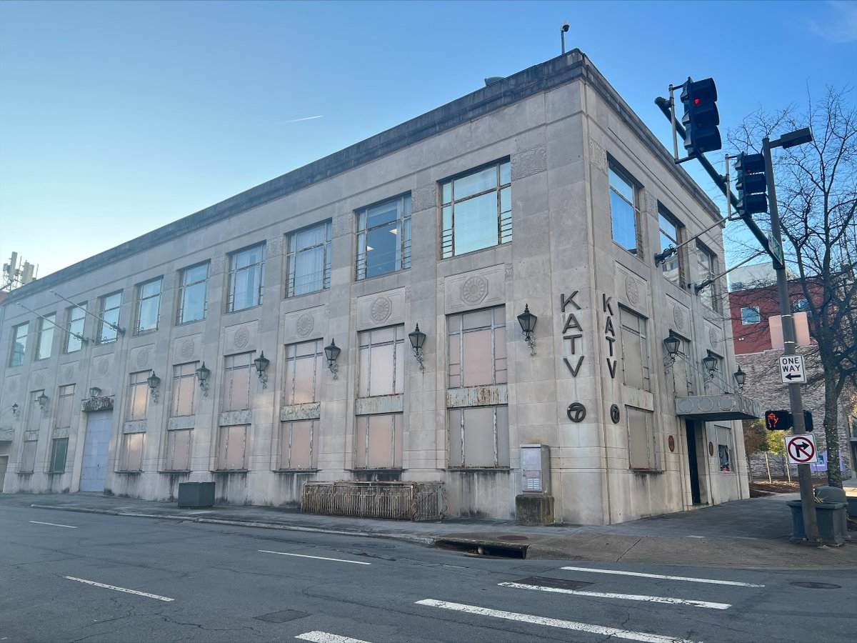 KATVAnsley's tweet image. We are days away from moving to a new location! Don’t miss our special presentation, Friday at 3 p.m. on @katvnews, to hear some special stories and see some familiar faces through the years. ✨🎉📺 #4thandMain #katv #littlerock #arkansas