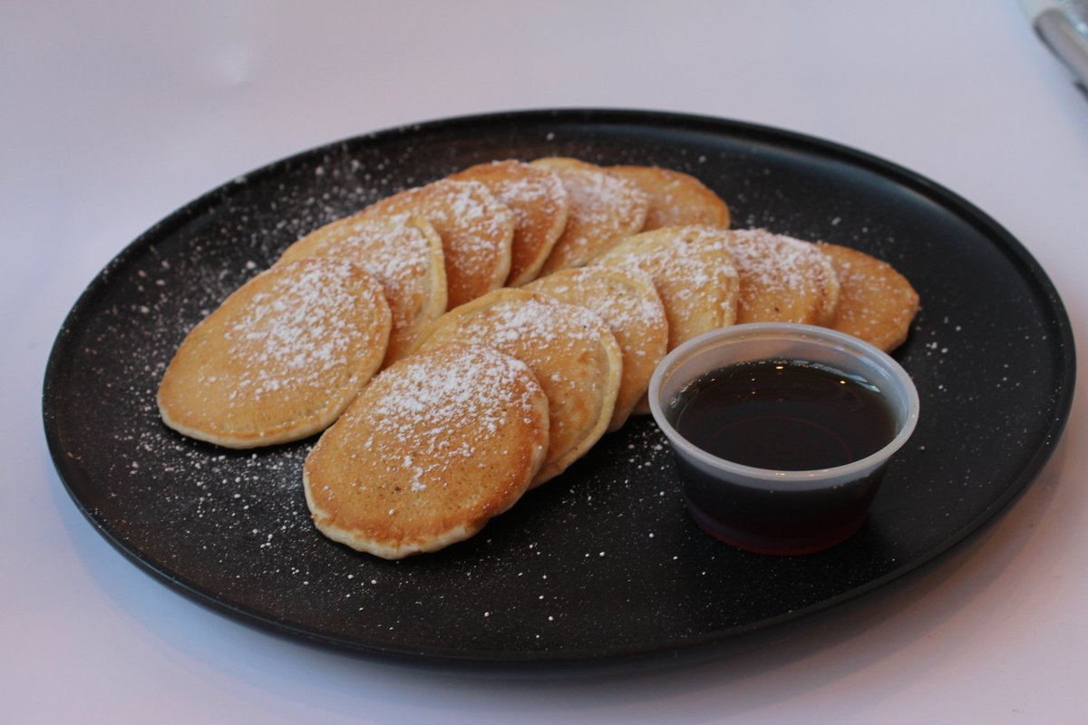 Open at 9am! Pancakes, French Toast, Egg Bowls and more. All #vegan.  Scroll the link for our new All Day Vegan Cafe menu! 

ubereats.com/store/honeybee…