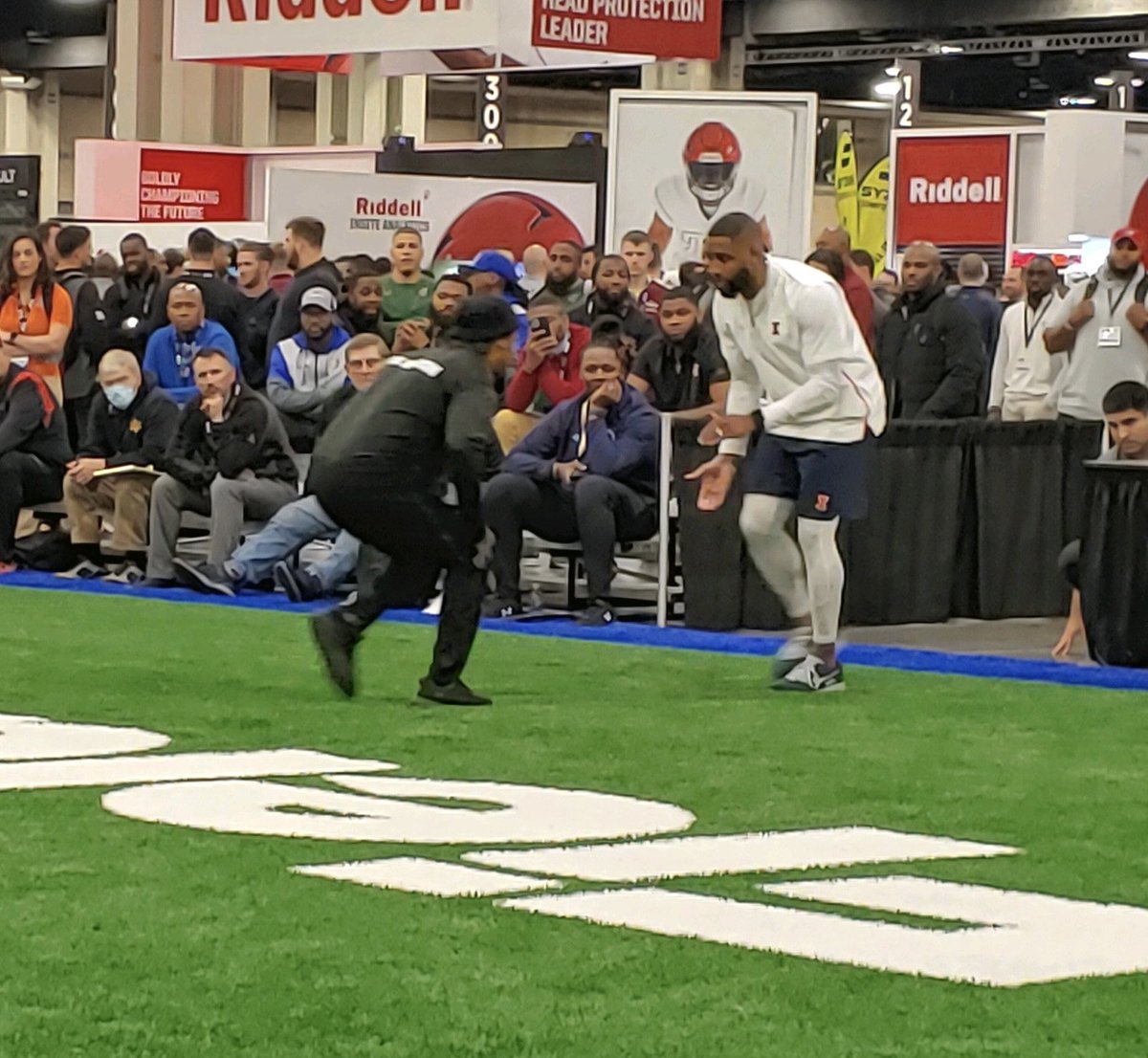 Coach_CVaughn's tweet image. BIG thank you to @CoachMarioPrice &amp;amp; @WeAreAFCA for an AMAZING opportunity‼️ #1DB🏁