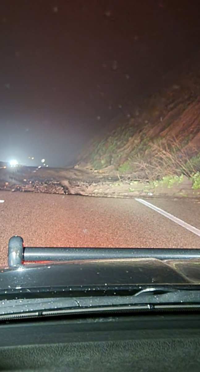 CHP_SantaBarb's tweet photo. Update: US 101 NB is closed a Winchester Cyn Rd. due to debris flow north of that location. SR 154 is closed at SR 246 and SR 192 due to multiple rock slides. Use I-5 is an alternate route. Avoid driving today if at all possible! Please review https://t.co/b0obuGihRT for details. https://t.co/YW8o8QbtoN
