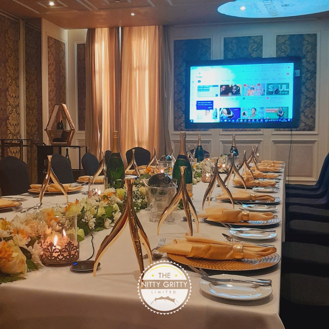 FabEventsbyTNG's tweet photo. Tablescapes..

#eventdecor #moet #eventprofs #dinner #eventdesign #tablescapes #tablelayout #florals  #decorinspiration #indoorevents https://t.co/CGheLoVXza