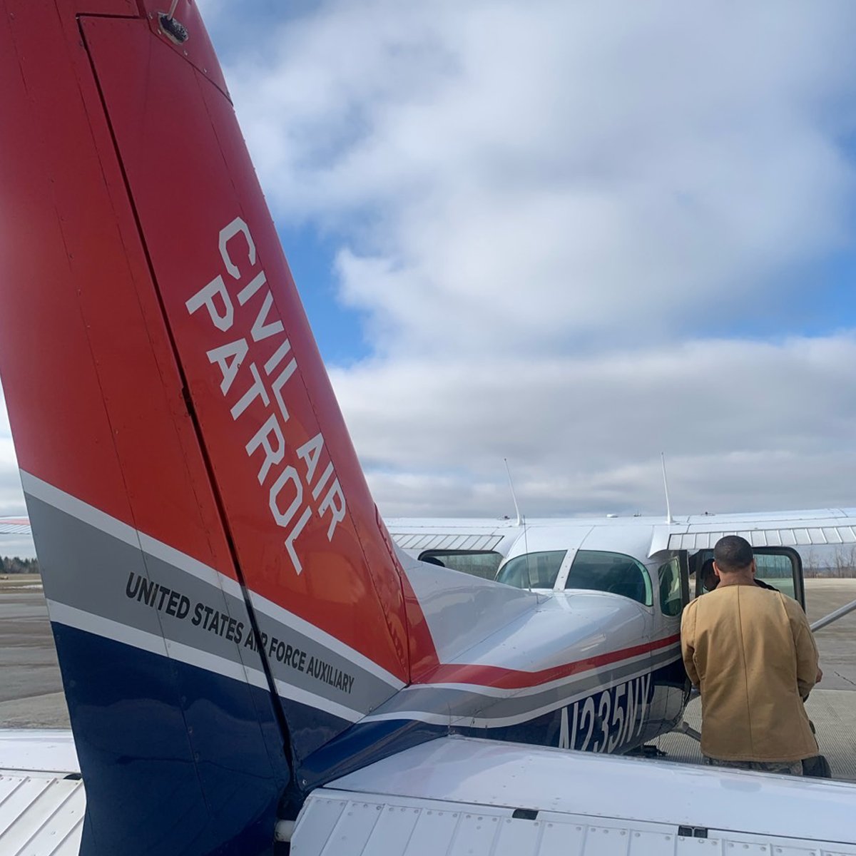 Binghamton Airport tweet media