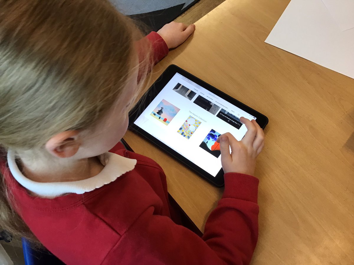HGPAMrsVernon's tweet photo. We spend time exploring the Mackenzie Thorpe art gallery. We were inspired to create our own work in his style #harrowgateacademy #harrowgateart #harrowgateculturalcurriculum @artistmackenzie https://t.co/Hi5LQ26cJV