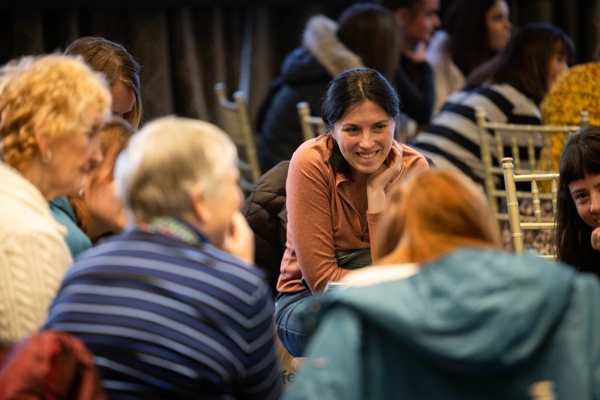 aontas's tweet photo. Do you know someone interested in going back to education or taking up a class, but they don't know where to start? Our #OneStepUp website can help! 

We have lots of tips on where to get started: 
https://t.co/sMYpNVtdBM 

#MakeTimeForMeIn2023 
#NEAAL https://t.co/h0E3h2875L