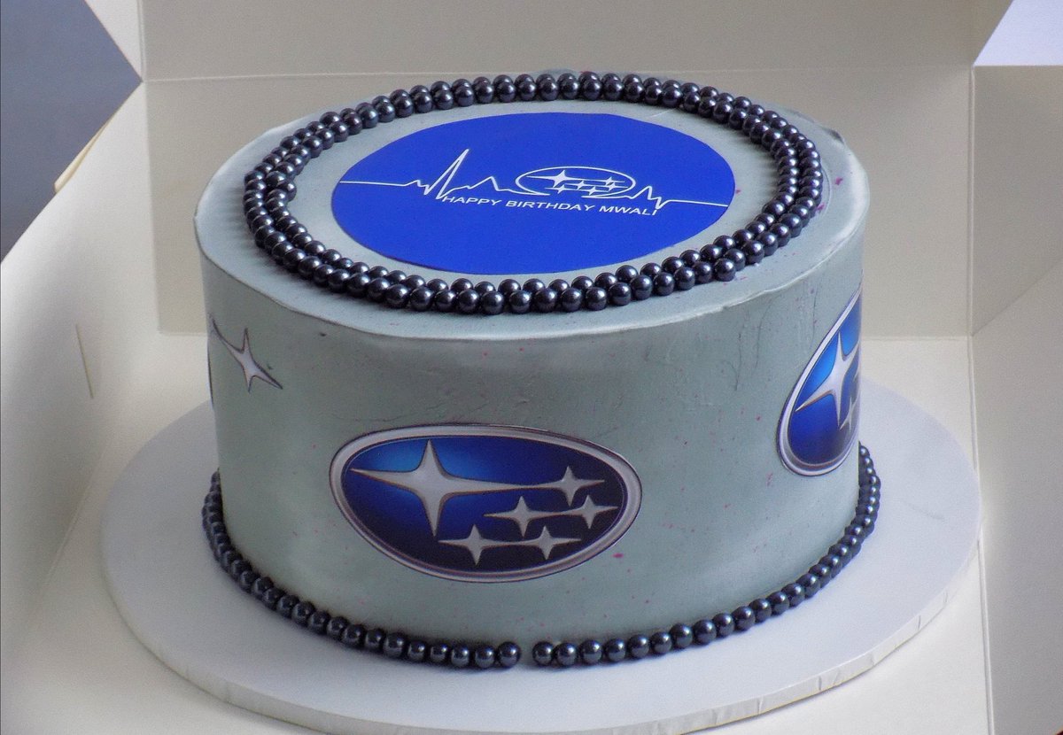 CakeRowze's tweet photo. Subie gang.... Caramel + bluepoppy seeds cake. Yum

#Rowzecakehouse2023
#IkoKaziKE https://t.co/9sYyYZU6Pi