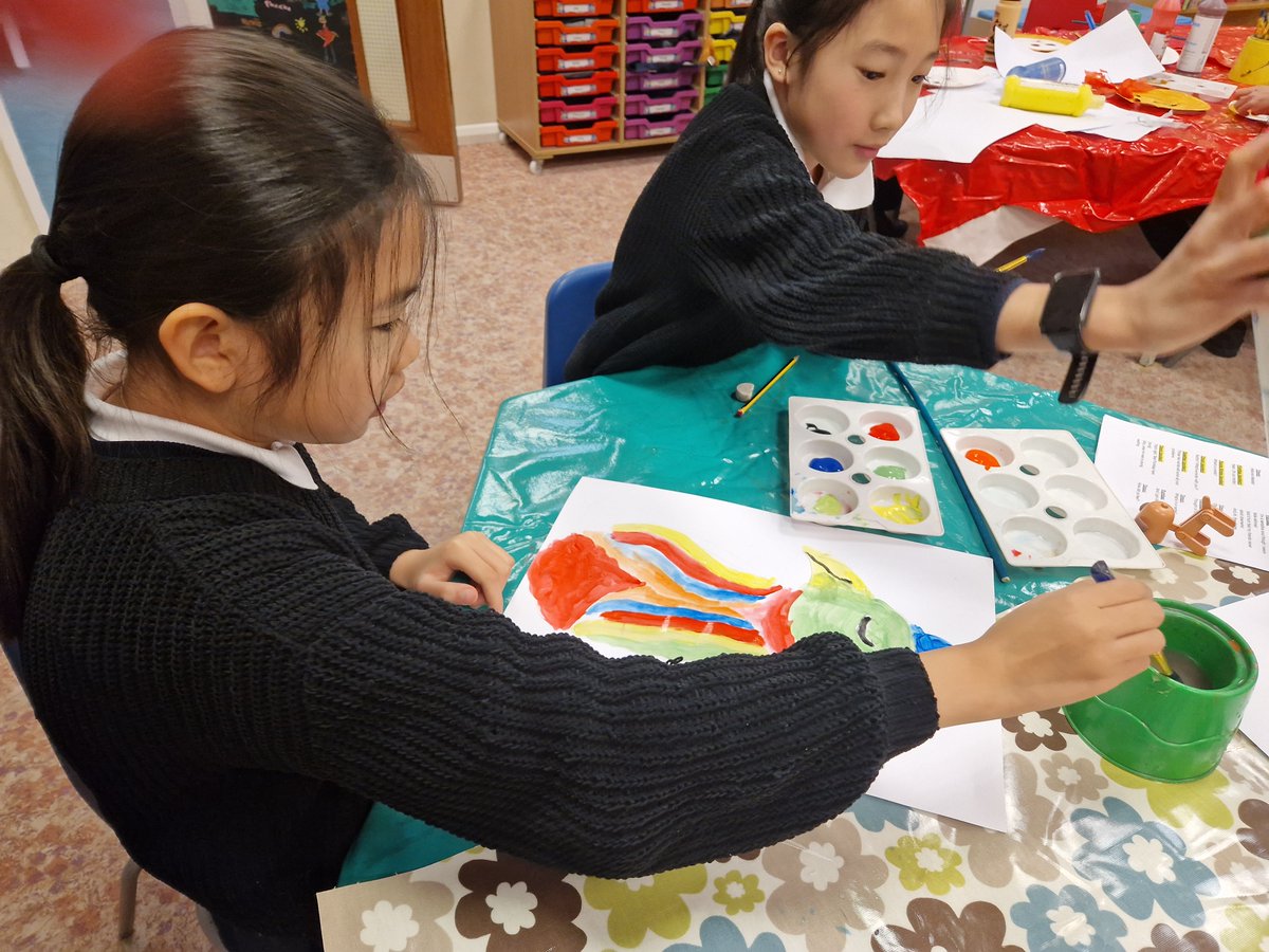 Windlesham House tweet media