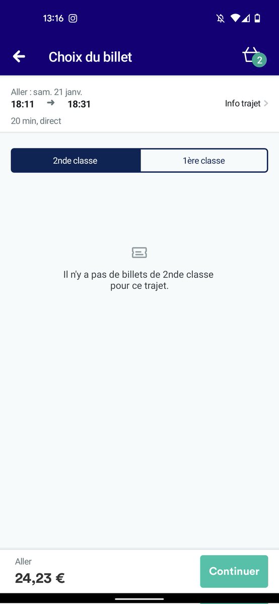 EChampollion's tweet photo. @trainline_fr vs @SNCFConnect . Sur @trainline_fr les secondes classes suisses n'existent plus 🤣 https://t.co/N90cRv1lvl