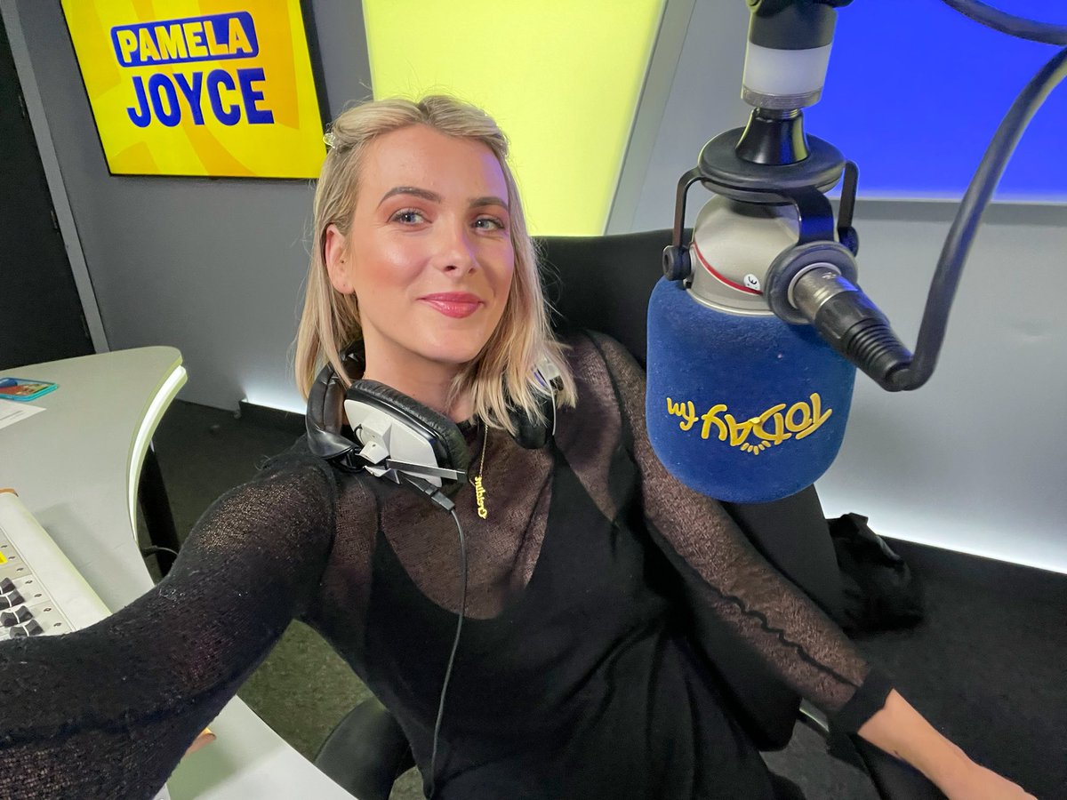 In for queen <a href="/PeyonceJoyce/">Pamela Joyce</a> for the next 2 weeks! 🥰

Bí liom weekdays 12-2pm <a href="/TodayFM/">Today FM 💛</a>