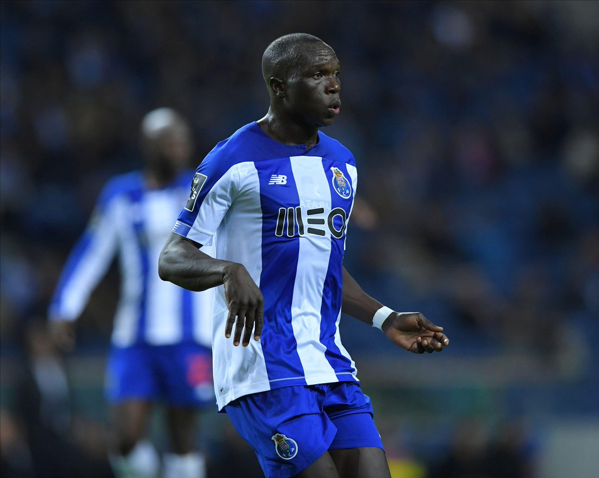 FootyAccums's tweet photo. Vincent Aboubakar 🗣 "I always thought that Messi was better than Ronaldo. After training with Ronaldo, I realised that I was right."

(NTV Spor)

😂😂😂😂😂 https://t.co/ADAFImkmyN