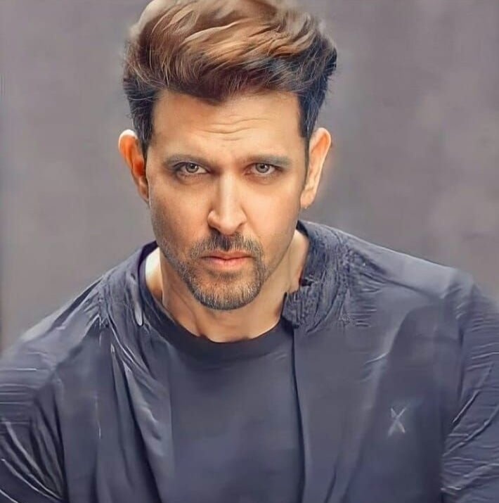 MrNithinKumar10's tweet photo. #HBDHrithikRoshan #HandsomeHunk #Bollywoodfavourite #Allin1 https://t.co/FmaWfkpDlI