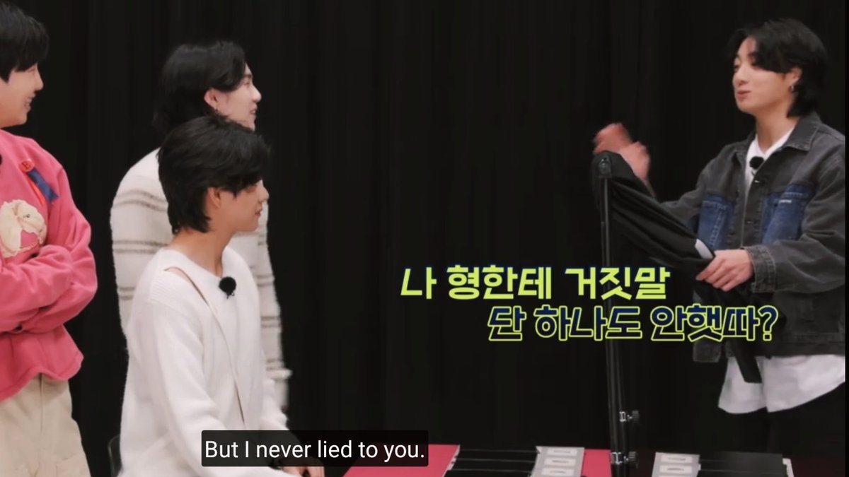 kimthver's tweet photo. 🐰: "but hyung i never lied to you"
🐯: "yes"
🐨: "but why were you here?" https://t.co/GOttlWyAFn