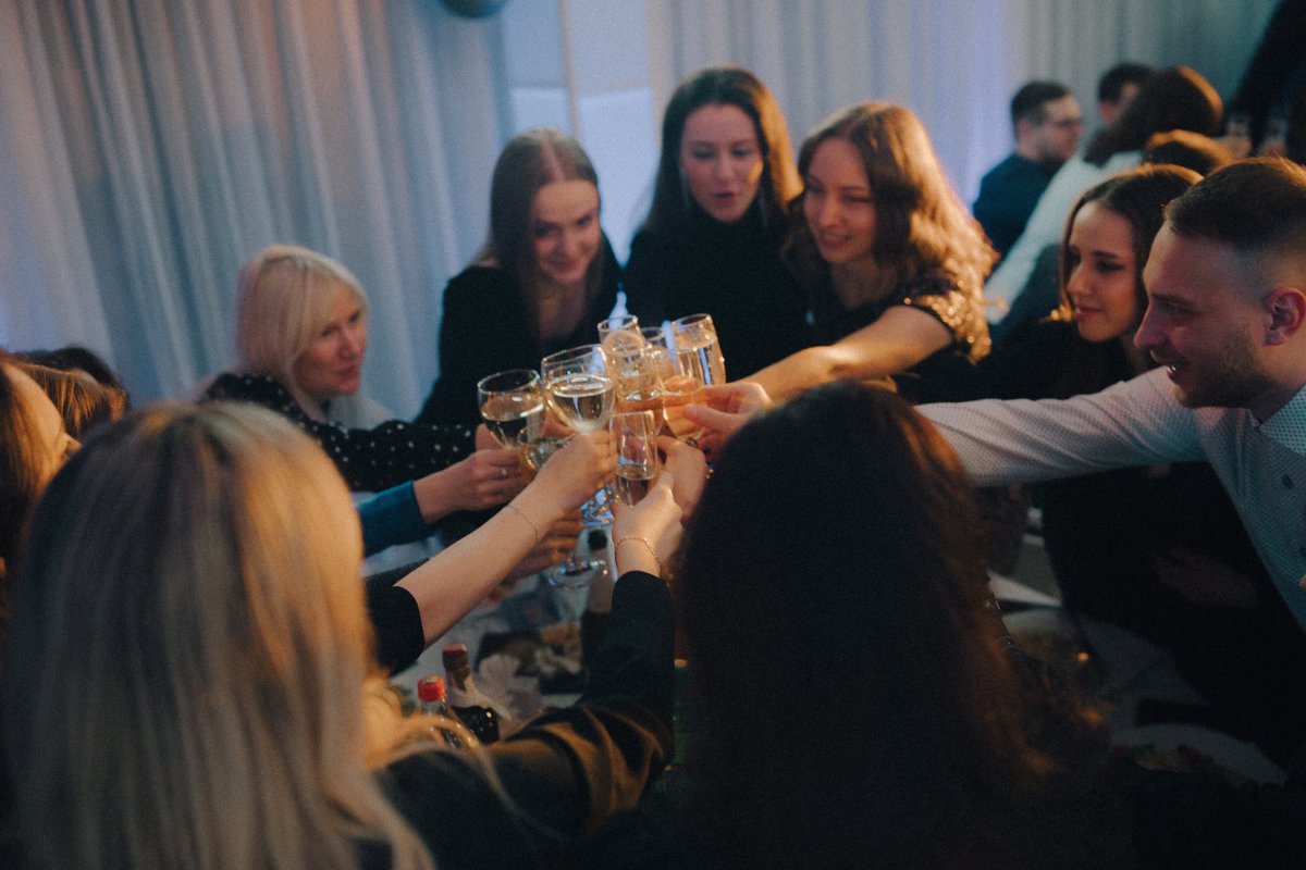 Following a sweet tradition, in December 2022 our team came together at Modsen corporate party 🎷

Feel the atmosphere at the link - modsen-software.com/news/modsen-ne…