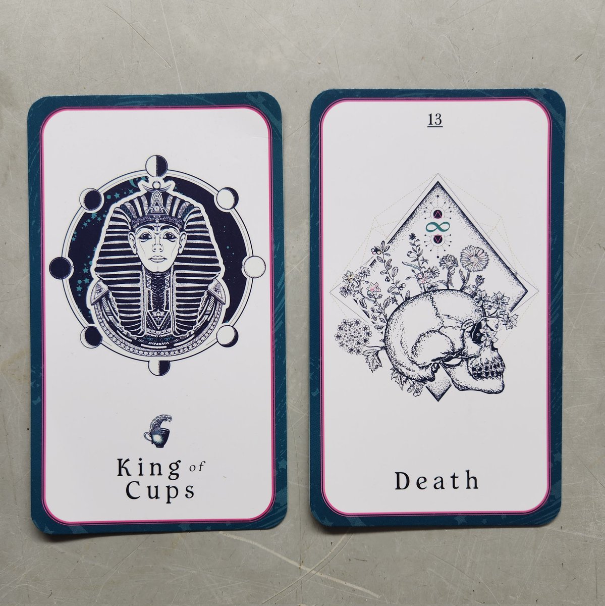 wobbletarot's tweet photo. 2day u will finally receive some closure u have been waiting for and it will bring u peace and relief 😌 #tarot #dailytarot #TarotReading https://t.co/zJSdaaSedx