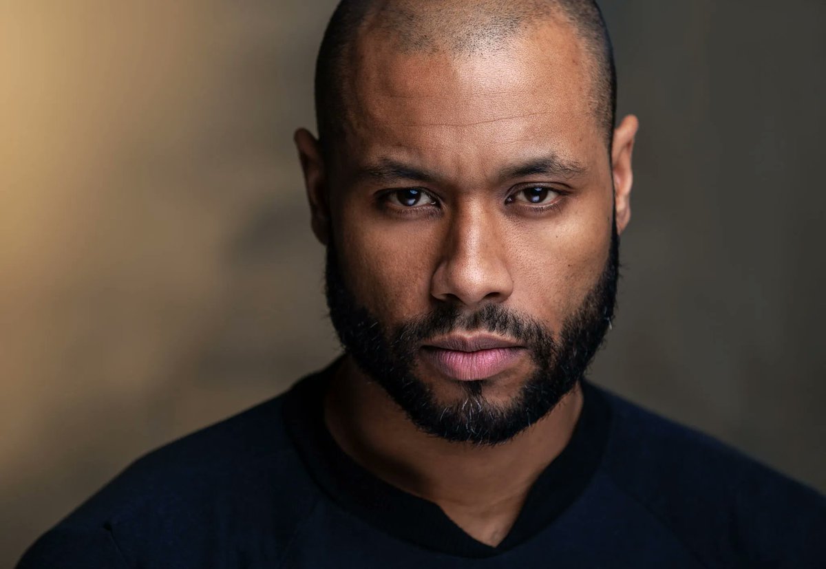 Tune in to the new season of #WaterlooRoad, starring our School Ambassador @vincent_jerome_ 

Vincent is a dedicated supporter of the performing arts and a longtime friend of the School. We can't wait to watch him in the newest season of the hit show on BBC1.