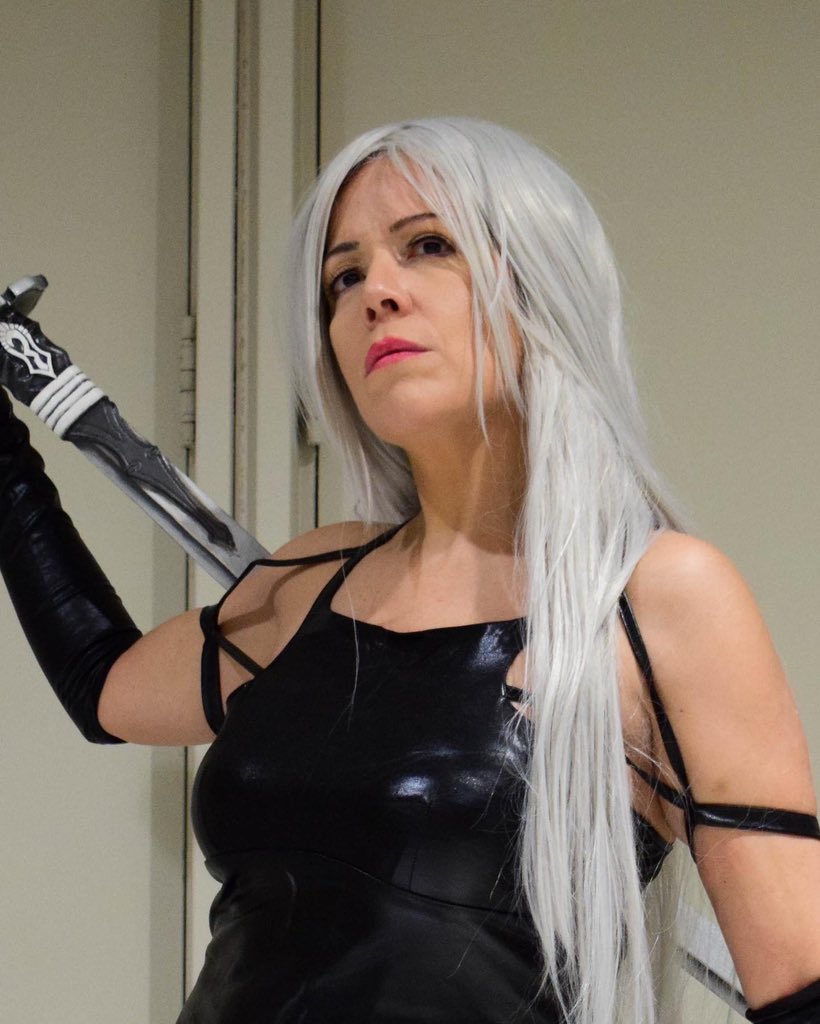 CosplayerMom's tweet image. Have you watched new the new #NieRAutomataAnime ? Episode 1 was spectacular! @NieRGame #a2cosplay