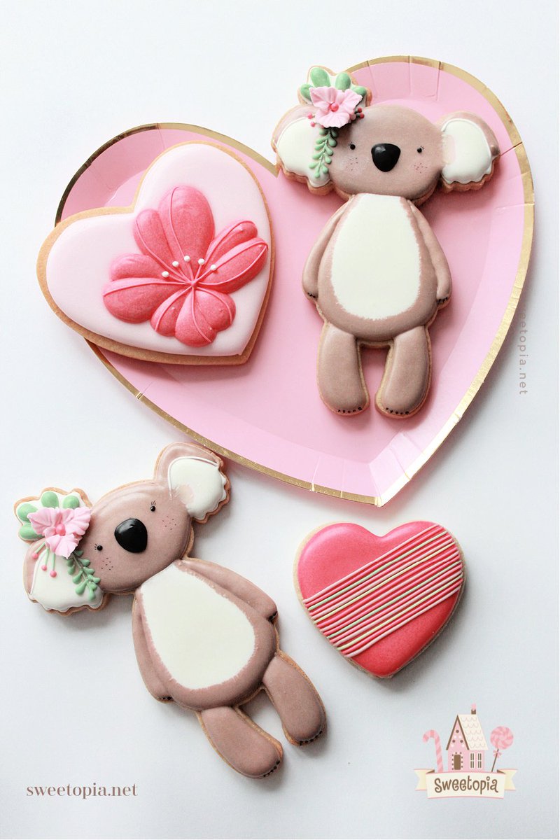 sweetopia's tweet photo. Have a beard sweet day! 🧸💖 https://t.co/zEaCIRMOPX
#cookies #valentines #icingcookies https://t.co/8m48jD7P7V