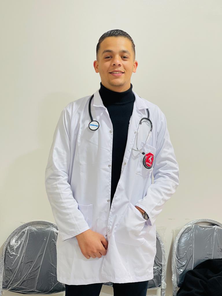 عوَّضني عن تعبي وجازيني علىٰ صبري وارضيني بنصيبي ..اضعاف مانا اتحمِّلت.💜🍂