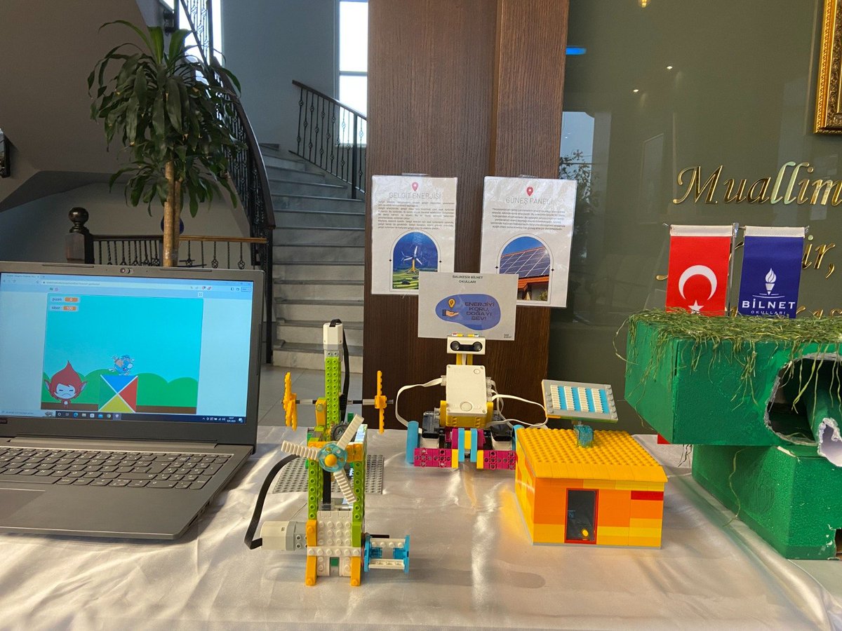 EmregunayBilnet's tweet photo. Geleceğini düşün, enerjine sahip çık. 
#bilnetokulları #enerjinikorudünyayıkoru https://t.co/1NtPWWCWPE