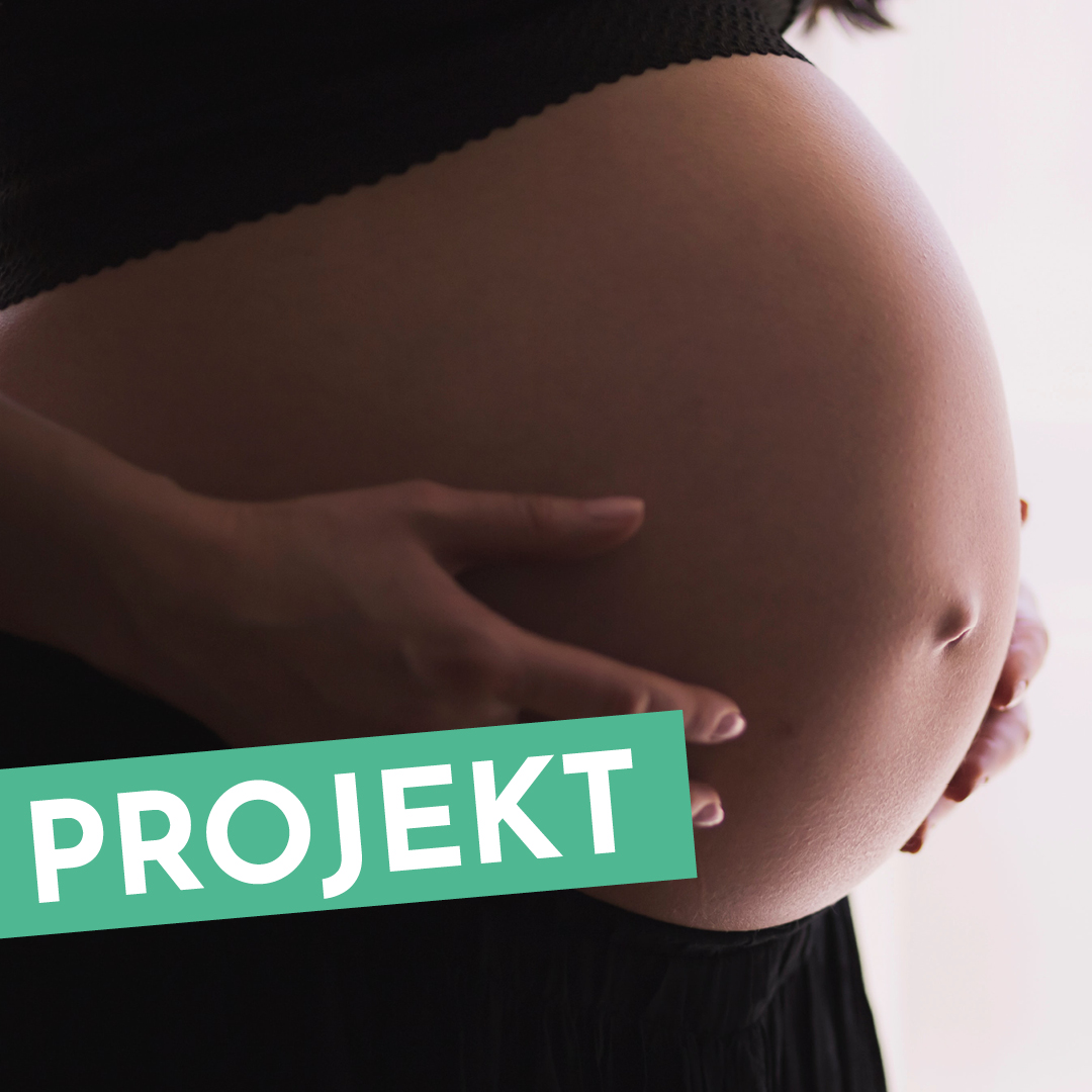 GesKinzigtal's tweet photo. Aufgrund des Hebammenmangels haben viele Schwangere Probleme, eine Hebamme zu finden. An dieser Stelle setzt „HIB – Hebammen im Blick“an. Gefördert wird das Projekt durch das Ministerium für Soziales, Gesundheit und Integration Baden-Württemberg. Details: https://t.co/HSHizbAuW9 https://t.co/hxQ5OXn88g