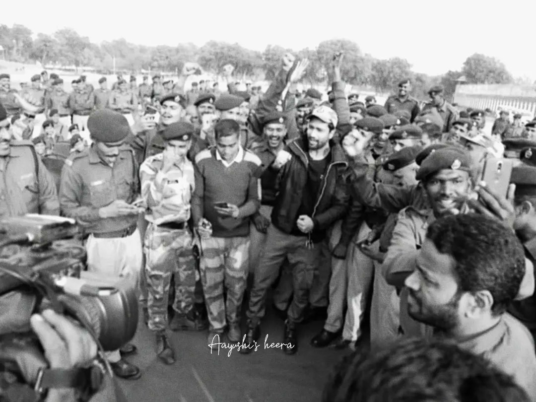 OfficialAayushi's tweet photo. During The Promotion Of #urithesurgicalstrike
#4YearsOfUriTheSurgicalStrike https://t.co/YZgBsB92PQ