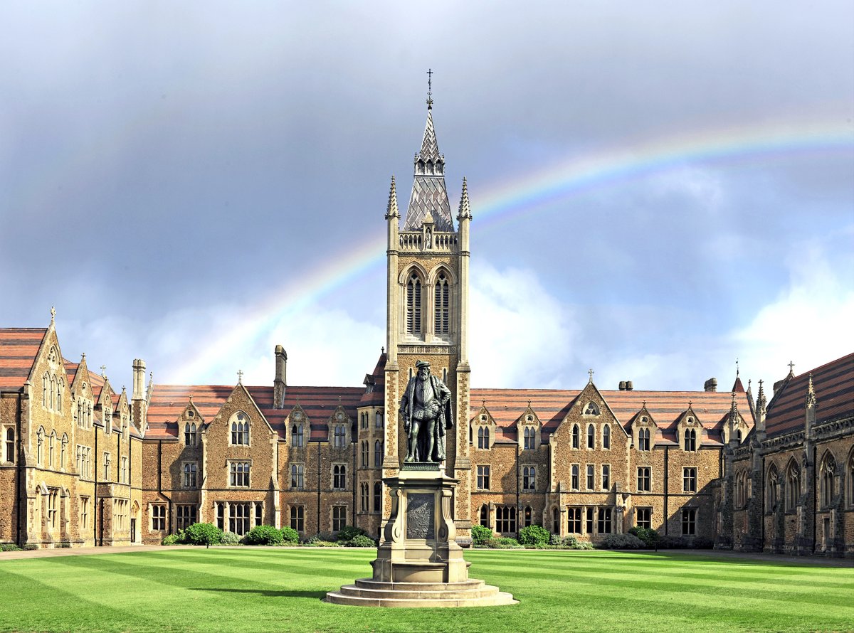 CharterhouseSch's tweet photo. Welcome back to Spring Term! Whilst our pupils won't be returning to a campus that looks quite like this today, we're very much looking forward to the grounds bursting back into life as term goes on. #welcomeback #springterm #spring #longerdays #timeoutside https://t.co/TKasBh1fCA